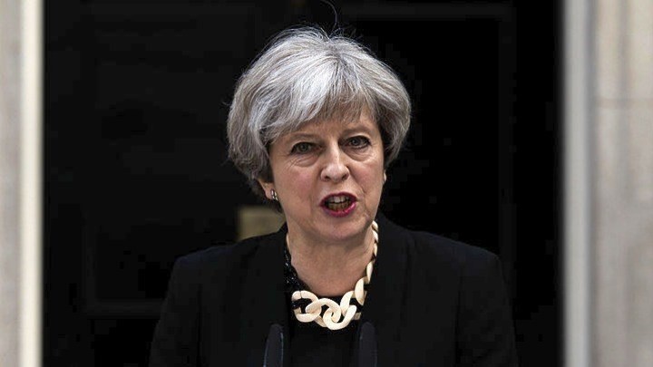 Συντριβή Μέι στην ψηφοφορία για το Brexit