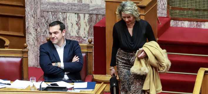 Υπέβαλε παραίτηση η Παπακώστα λόγω των απειλών -Δεν έγινε δεκτή