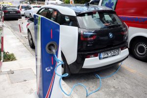 Επιδότηση 1.000 ευρώ για την αγορά ηλεκτροκίνητου αυτοκινήτου