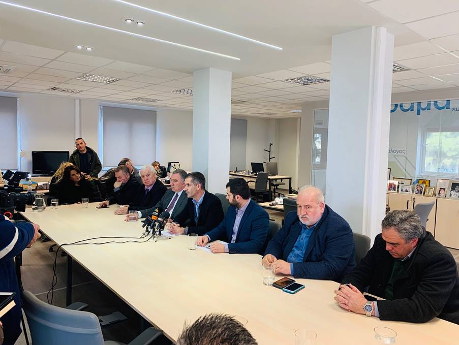 Κώστας Μπακογιάννης:  «Η κυβέρνηση κωφεύει στην κραυγή αγωνίας για τη ΛΑΡΚΟ»