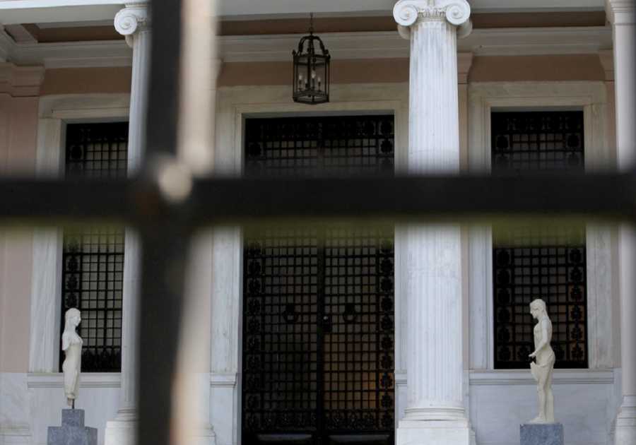 Έρχεται ανασχηματισμός -Ο Μπίστης, ο Ραγκούσης και τα μυστήρια Αντώναρου