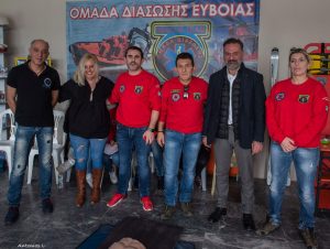 Δίπλα στην ομάδα SAR 312 ο Βασίλης Λύκος