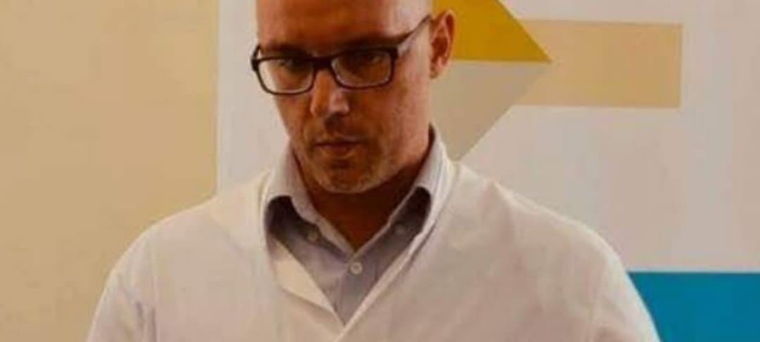 Δημήτρης Αργύρης-Σας περιμένω στην Εθελοντική Αιμοδοσία στην Αμάρυνθο