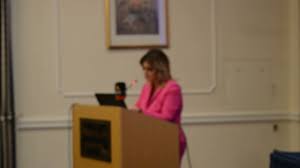 Το καλωσόρισμα της δημάρχου Ιστιαίας Αιδηψού Λίνας Ευσταθίου στη Νατάσα Παζαΐτη-ΒΙΝΤΕΟ