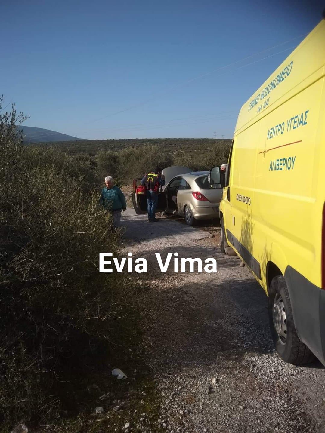 Εκτροπή αυτοκινήτου λίγο πριν το Αλιβέρι