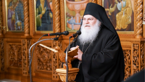 Στο νοσοκομείο με έμφραγμα ο γέροντας Εφραίμ της Μονής Βατοπαιδίου