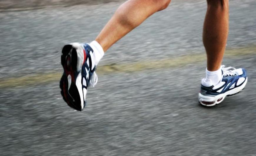 Έρευνα: Προστατευτείτε από την κατάθλιψη κάνοντας 15 λεπτά τζόκινγκ την ημέρα