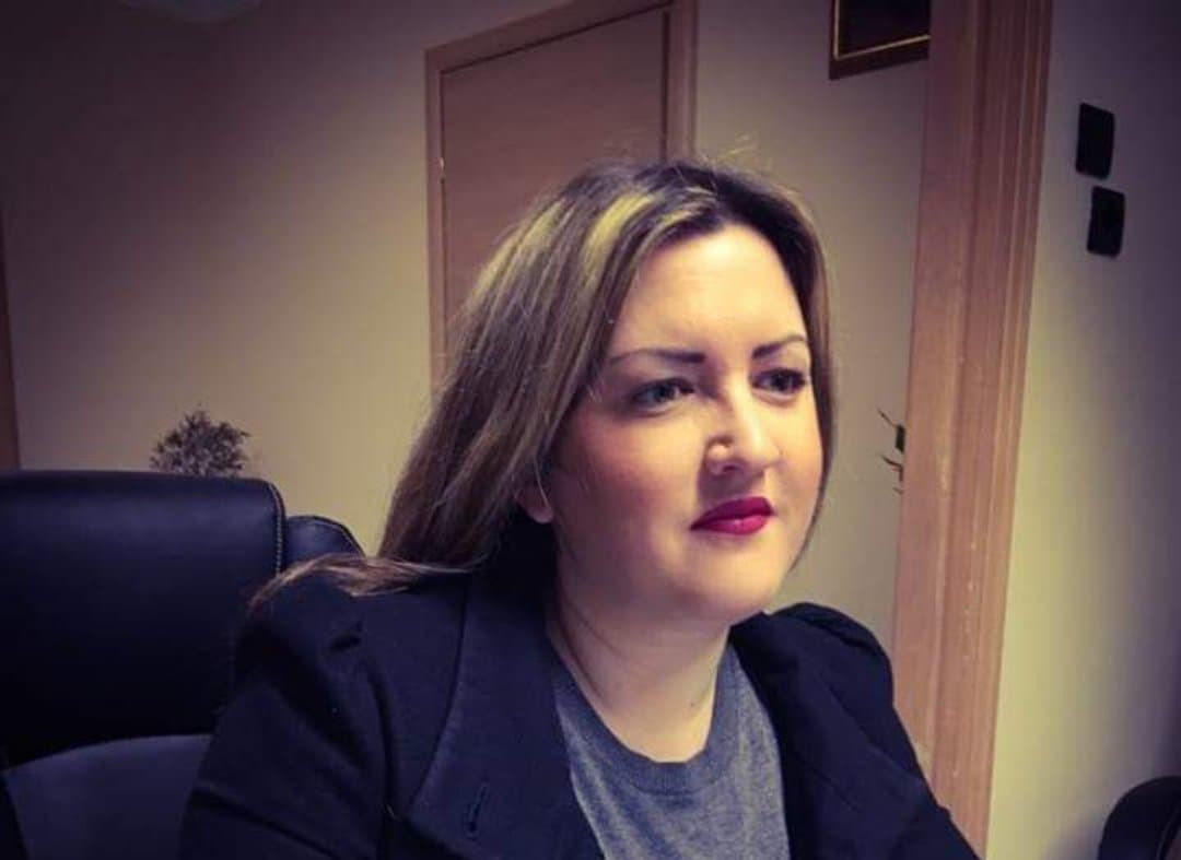 Υποψήφια Δημοτική Σύμβουλος με τον συνδυασμό ΛΥΣΗ ΤΩΡΑ η Κατερίνα Ντελή