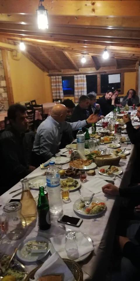 Συνάντηση Καθαροσπόρη με τους ιδιοκτήτες αυτοκινήτων ράδιο ταξί Χαλκίδας