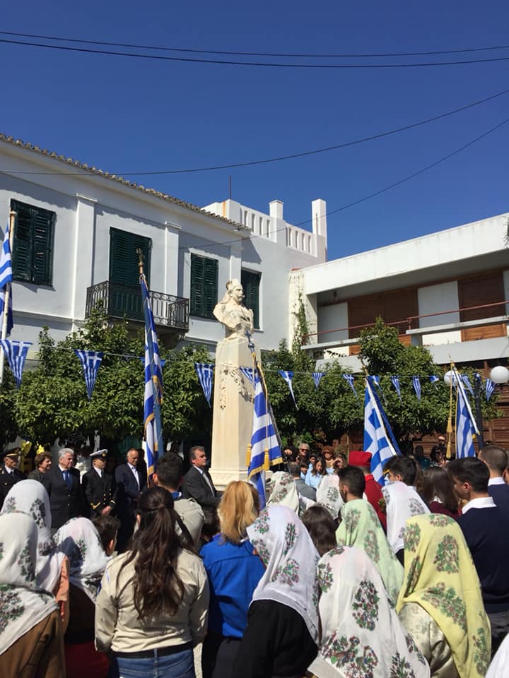 Εορτάστηκε η 25η Μαρτίου σε Ροβιές και Λίμνη-ΦΩΤΟ