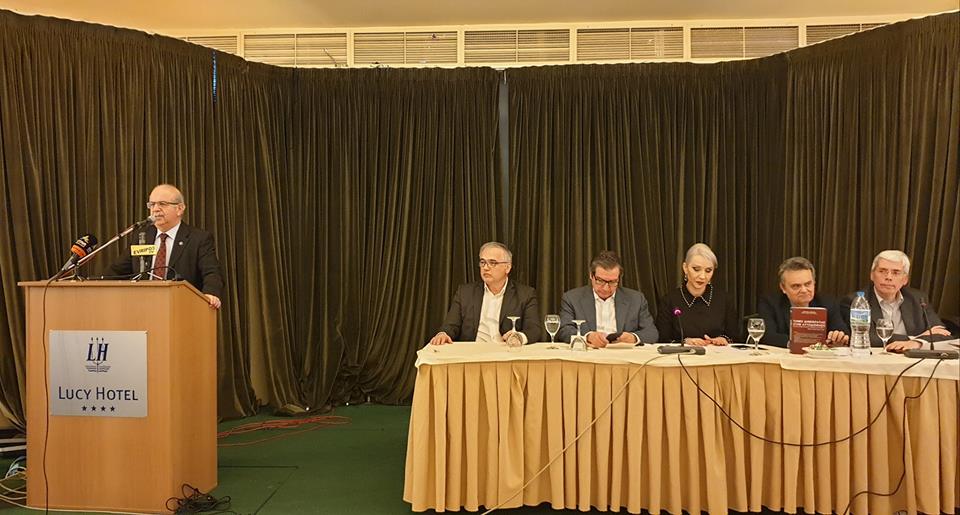 Στην παρουσία του βιβλίου του φίλου και στενού του συνεργάτη ο Χρήστος Παγώνης-ΦΩΤΟ