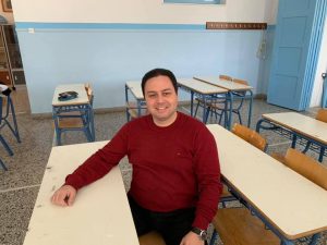 Στα θρανία και πάλι ο ιατρός Γιώργος Ζέρβας