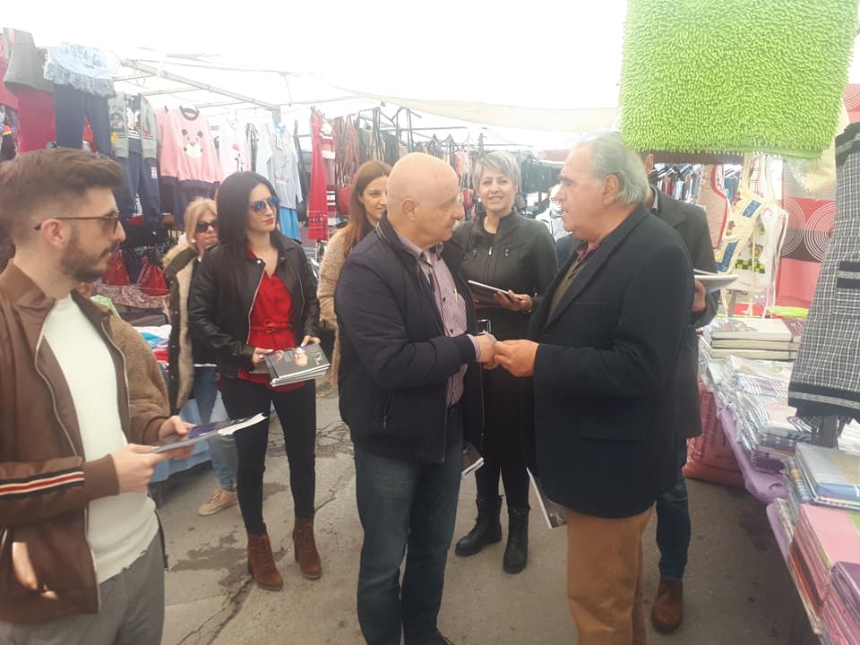Λαϊκές κλειστού τύπου ζήτησαν έμποροι και παραγωγοί στον Καθαροσπόρη