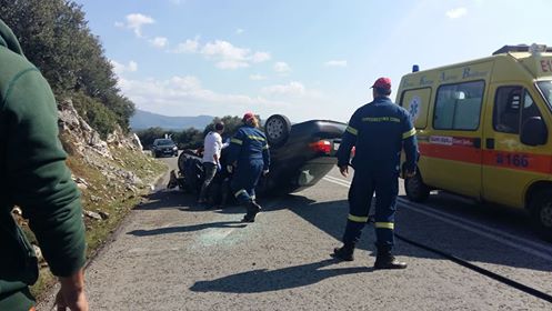 Σοβαρό τροχαίο λίγο έξω από το Αλιβέρι