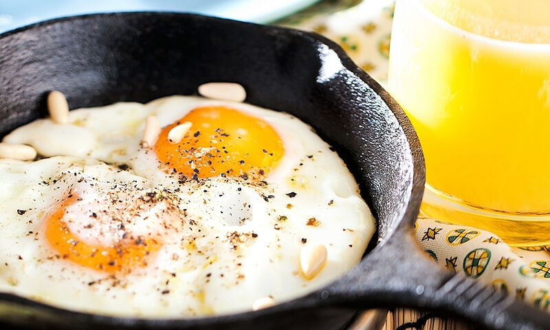 Αυγά, αύξηση χοληστερίνης & καρδιαγγειακός κίνδυνος: Τι ισχύει τελικά;