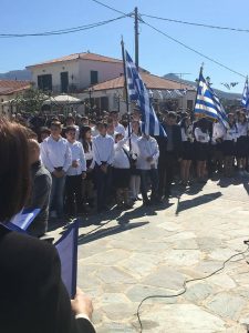 Με μεγαλοπρέπεια η παρέλαση στο Αυλωνάρι-ΒΙΝΤΕΟ