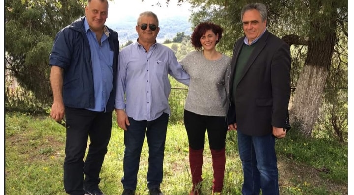Γιώργος Ψαθάς-Βούλιαξε από κόσμο η παραλία των Πολιτικών