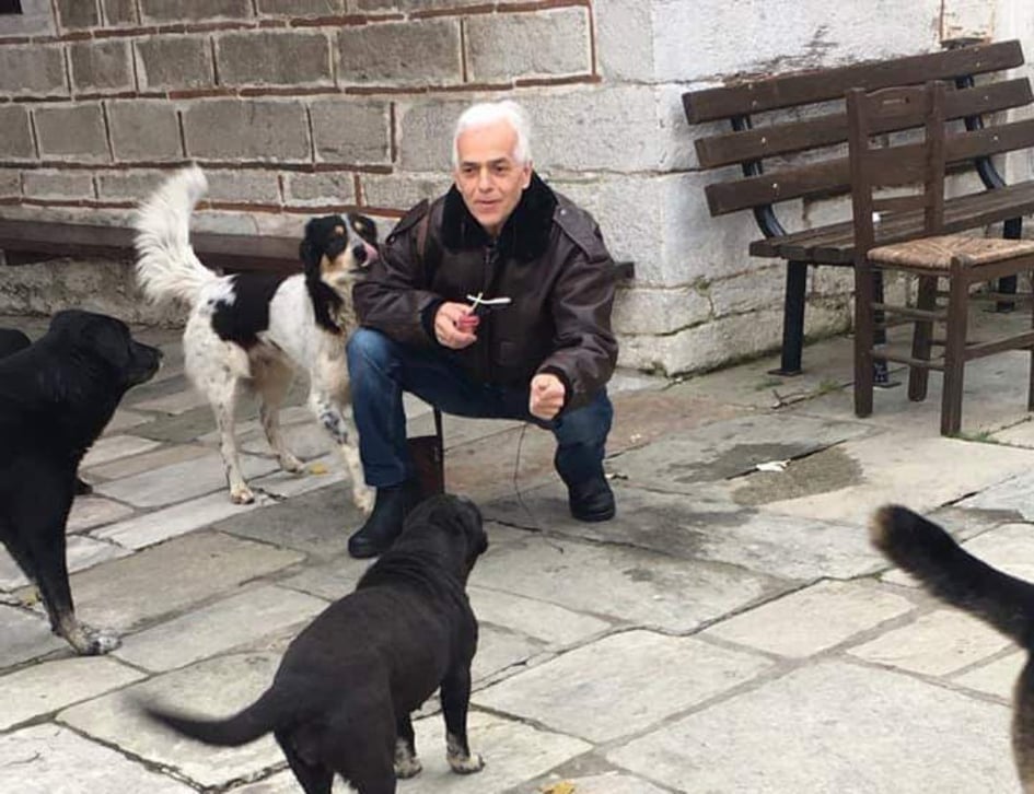 Το ενδιαφέρον του γραμματέα για τα αδέσποτα