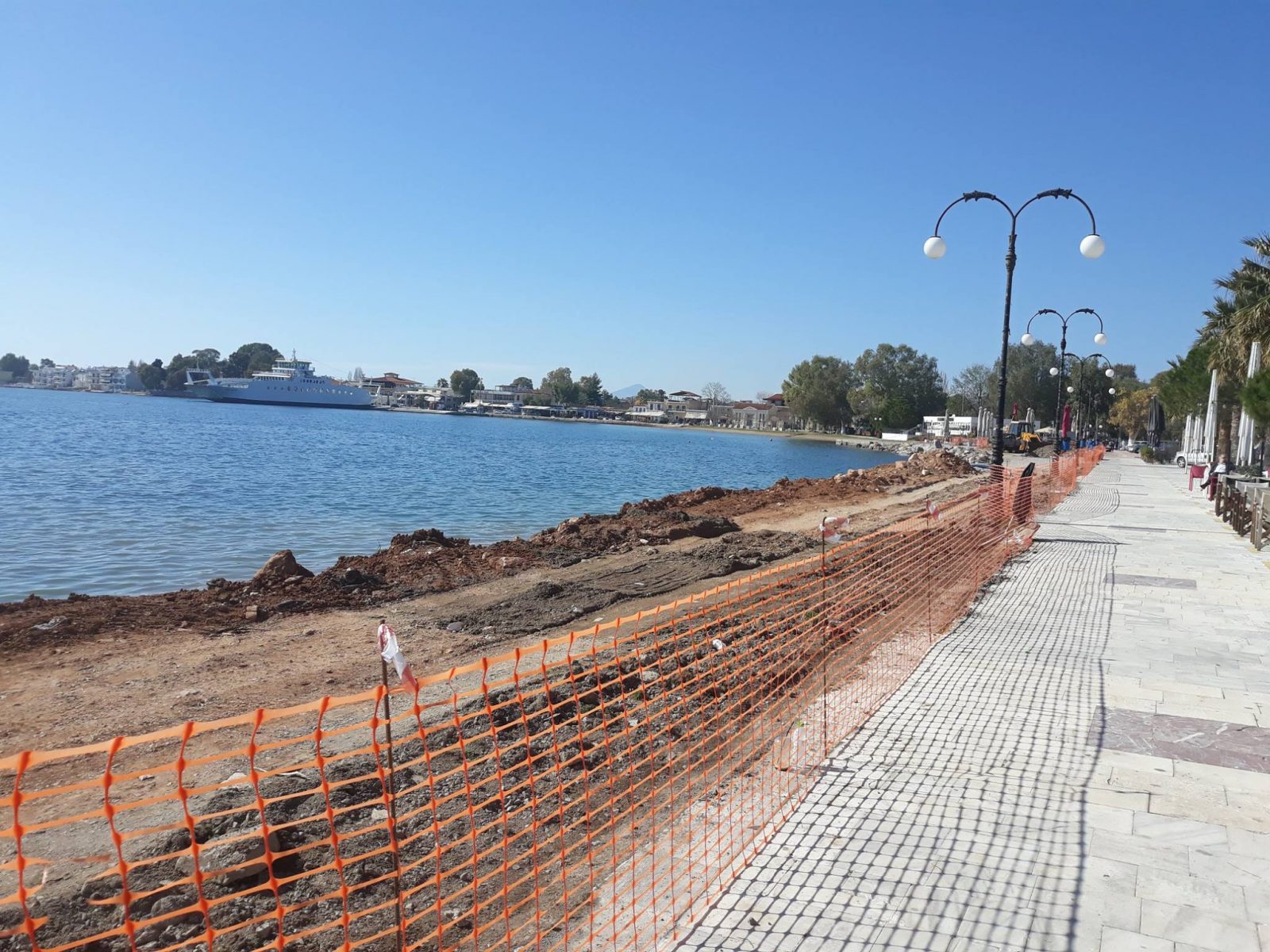 Ξεκίνησαν τα έργα ανάπλασης του ΟΛΝΕ στην παραλία της Ερέτριας-ΦΩΤΟ