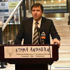 Δυσαρέσκεια Παπακωνσταντίνου για τα σχόλια στη διαιτησία