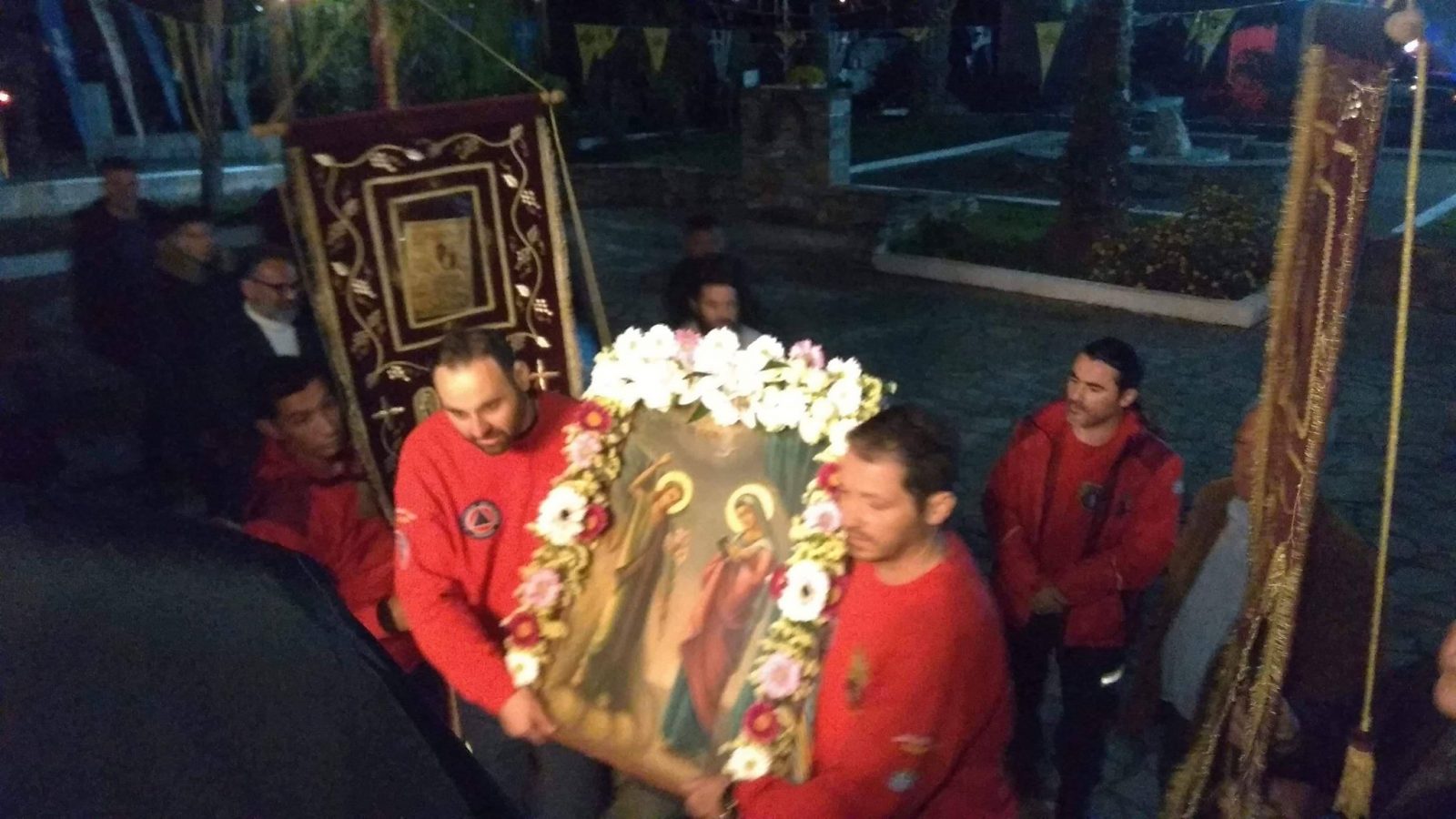 Με κατάνυξη πανηγύρισε ο Ιερός Ναός του Ευαγγελισμού της Θεοτόκου στα Περιβόλια-ΦΩΤΟ