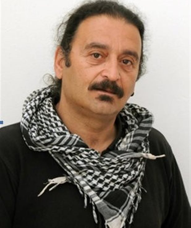 Ούτε ψήλος στον κόρφο μας