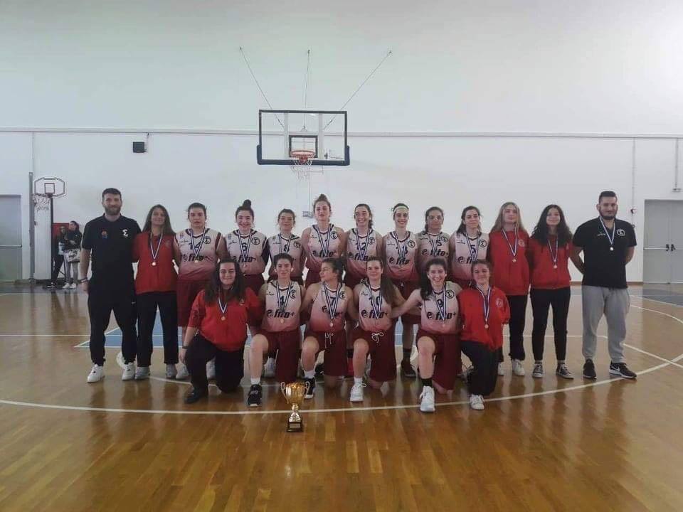 Τα συγχαρητήρια της Λίνας Ευσταθίου στην ομάδα νεανίδων του Σύλλα Αιδηψού
