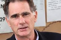 Το Επιμελητήριο Ευβοίας θα επισκεφθεί αύριο Τρίτη ο Νίκος Παπανδρέου