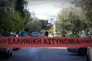 Άγριο έγκλημα στη Νέα Φιλοθέη: Στραγγάλισε τη γυναίκα του
