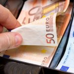 Συντάξεις: Ποιοι δικαιούνται προσαύξηση έως 300 ευρώ τον μήνα Συντάξεις: Ποιοι δικαιούνται προσαύξηση έως 300 ευρώ τον μήνα
