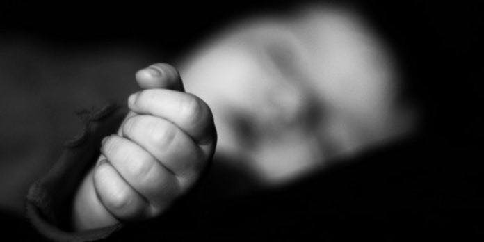 ΣΟΚ στο Αίγιο: Νεκρό βρέφος σε κάδο σκουπιδιών – Νοσηλεύεται φρουρούμενη η μητέρα του