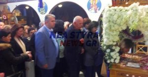 Στην Αποκαθήλωση στο Μαρμάρι ο Λευτέρης Ραβιόλος