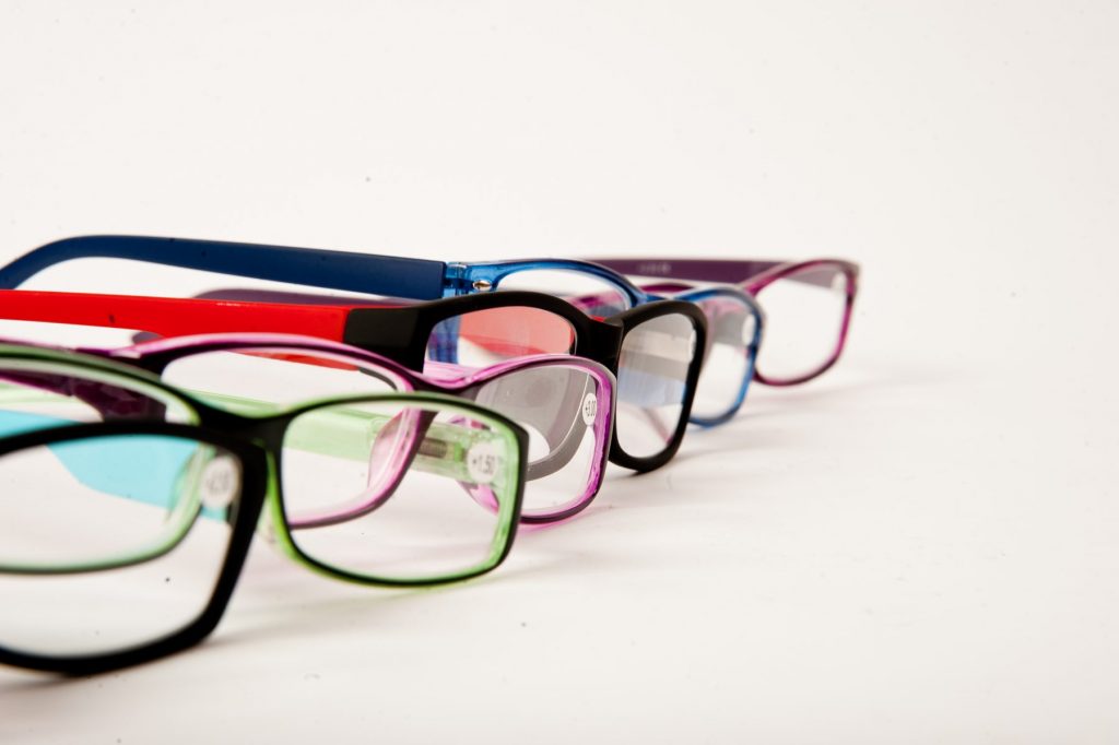Τι θα γίνει τελικά με τα γυαλιά οράσεως -Ποιοι θα παίρνουν voucher 100 ευρώ