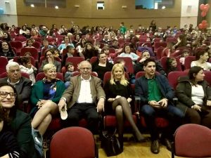 Πανταχού παρούσα η Δαριβέρη