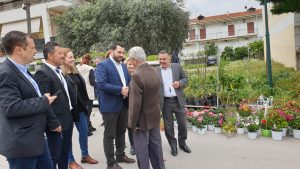 Φάνης Σπανός από τα Καμένα Βούρλα-Η αγάπη του κόσμου μας δίνει δύναμη