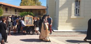 Ο Δήμαρχος Χρήστος Παγώνης  στον εκκλησιασμό Ζωοδόχου Πηγής στο Ορφανοτροφείο