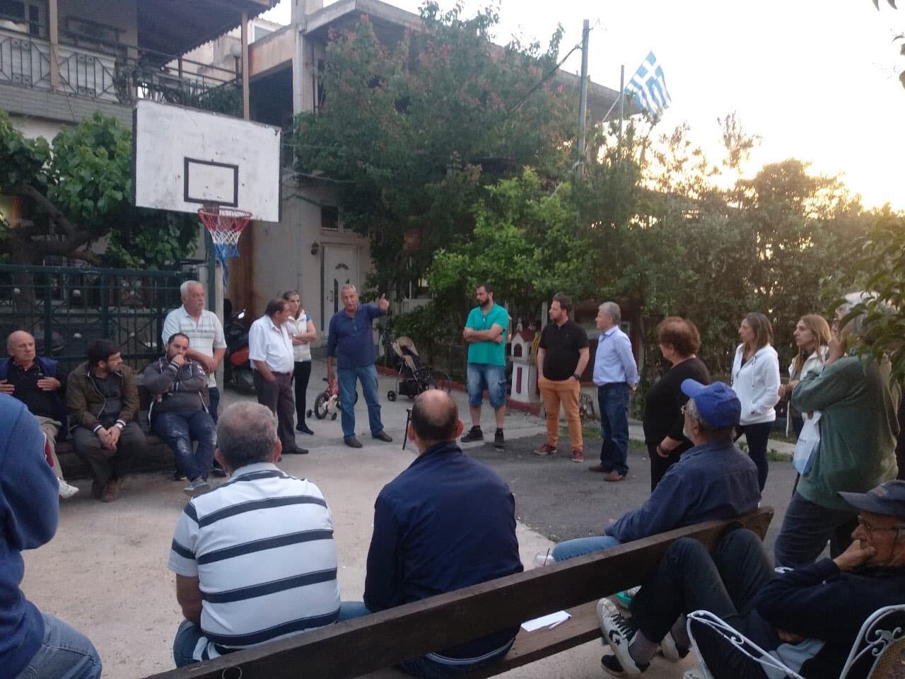 Βασίλης Καθαροσπόρης: Συνάντηση με τους κατοίκους της Νέας Κυζίκου