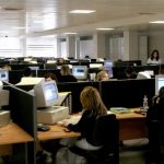 Ανατροπή στους μισθούς δημοσίων υπαλλήλων: Αυξήσεις και συμψηφισμοί Ανατροπή στους μισθούς δημοσίων υπαλλήλων: Αυξήσεις και συμψηφισμοί