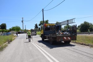 Φωτίστηκε ο περιφερειακός δρόμος στη Δημοτική Κοινότητα Δροσιάς