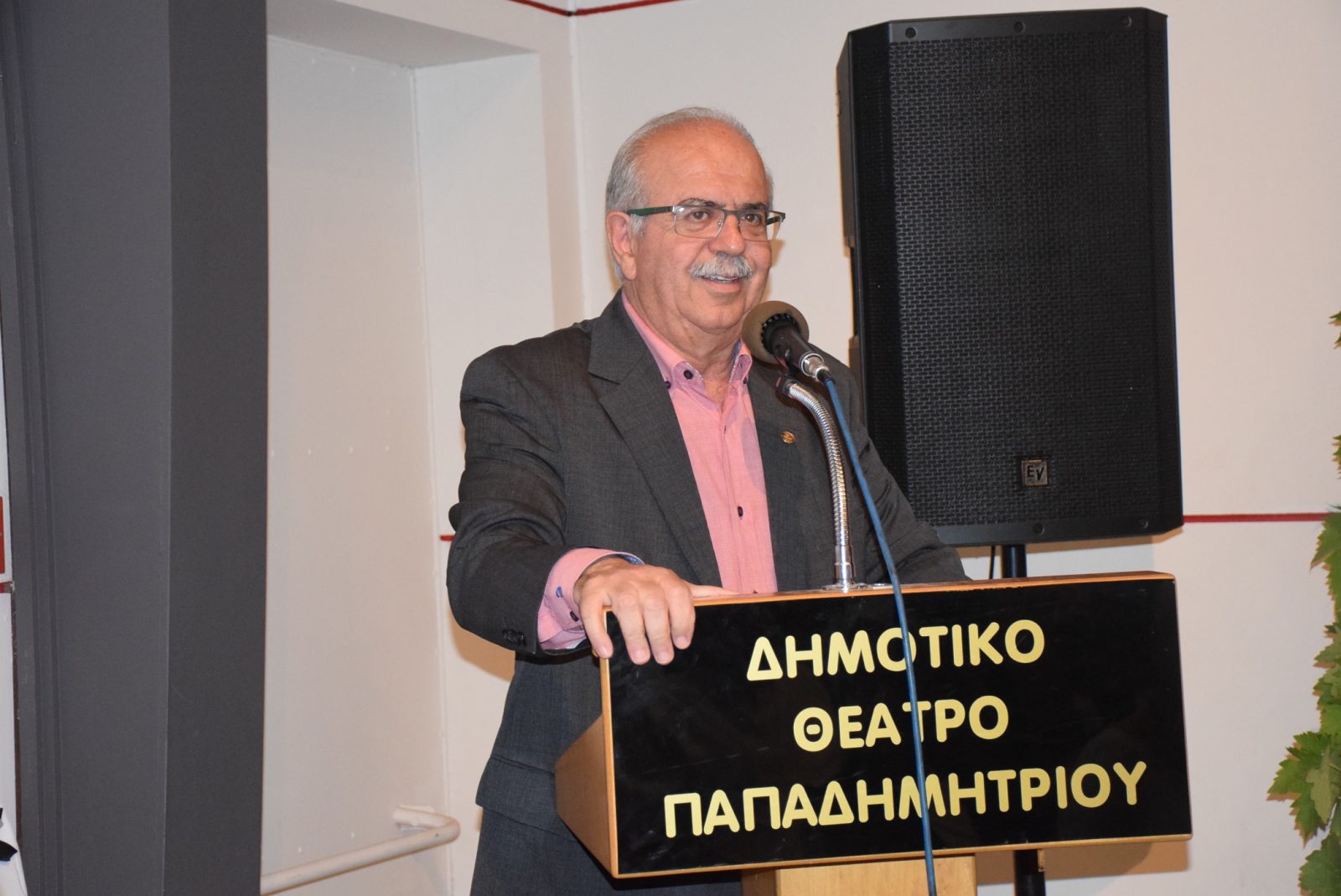 Χρήστος Παγώνης-“Προσπαθούμε να αναδείξουμε τον πολιτισμό και την ιστορία μας”