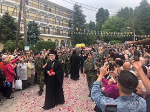 Πλήθος πιστών στο Νέο Προκόπιο Εύβοιας για τον ‘Οσιο Ιωάννη το Ρώσσο