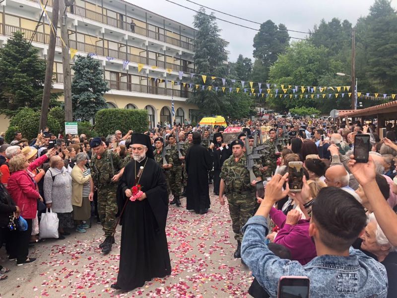 Πλήθος πιστών στο Νέο Προκόπιο Εύβοιας για τον ‘Οσιο Ιωάννη το Ρώσσο