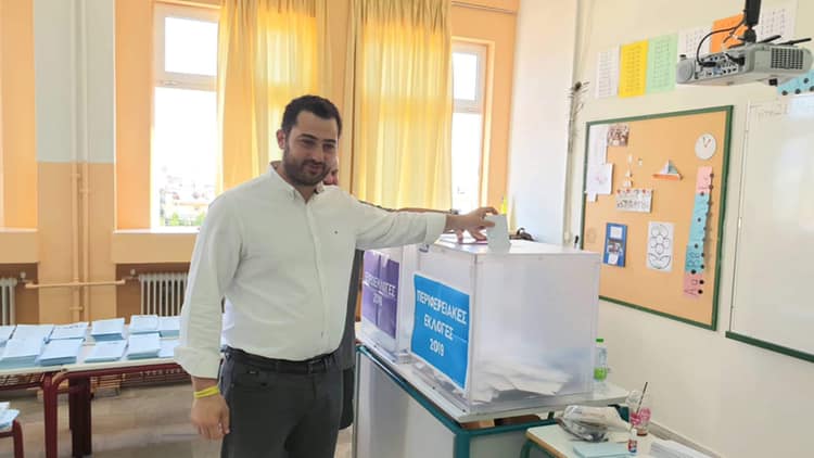 Στο 21ο Δημοτικό Σχολείο Κανήθου ψήφισε ο Φάνης Σπανός