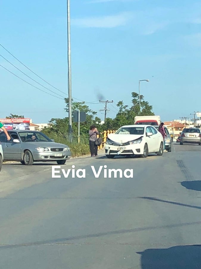 Τροχαίο στο Βασιλικό Ευβοίας-ΦΩΤΟ