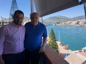 Πήρε τα εύσημα από το θείο του ο Φάνης