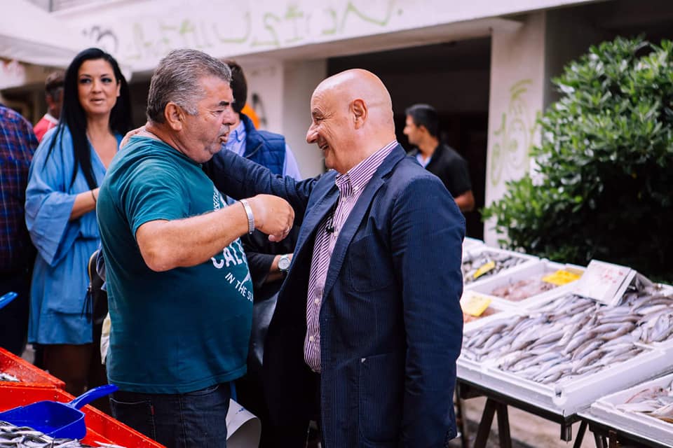 Στη λαϊκή αγορά της Τετάρτης ο ανεξάρτητος υποψήφιος Δήμαρχος, Βασίλης Καθαροσπόρης