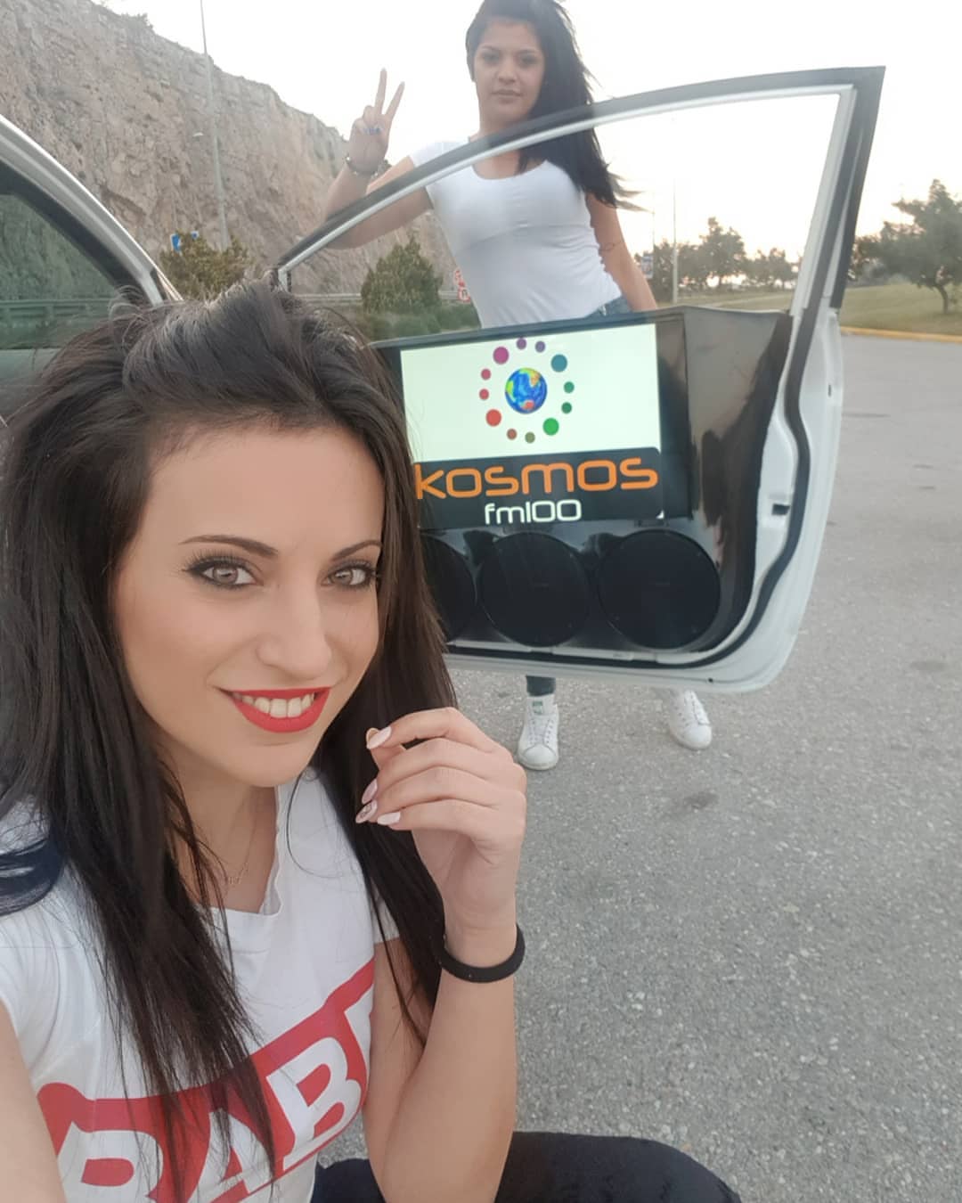 Dj Lina Karapa & Kosmos FM Demo Car at 17η Ανάβαση Κύμης