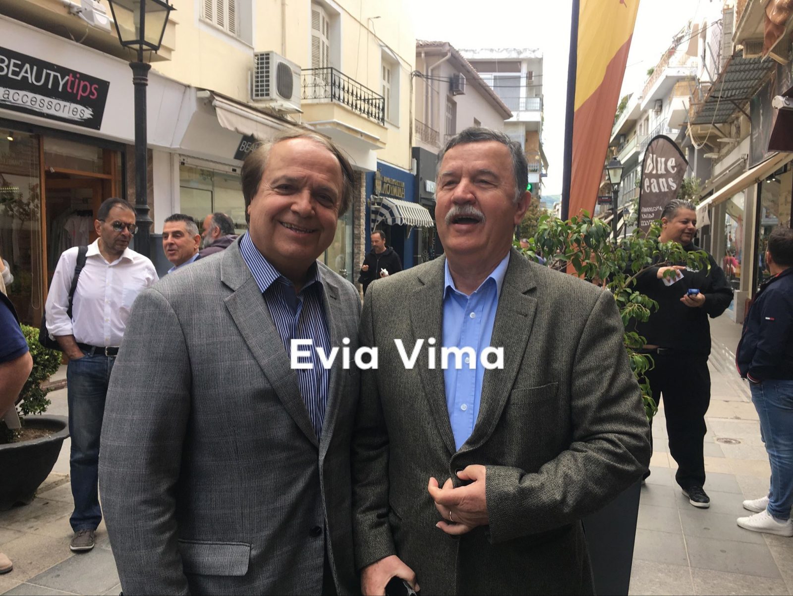 Υποδέχθηκε τον Κυριάκο Μητσοτάκη μαζί με το στενό του συνεργάτη
