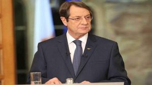O Νίκος Αναστασιάδης στο νοσοκομείο