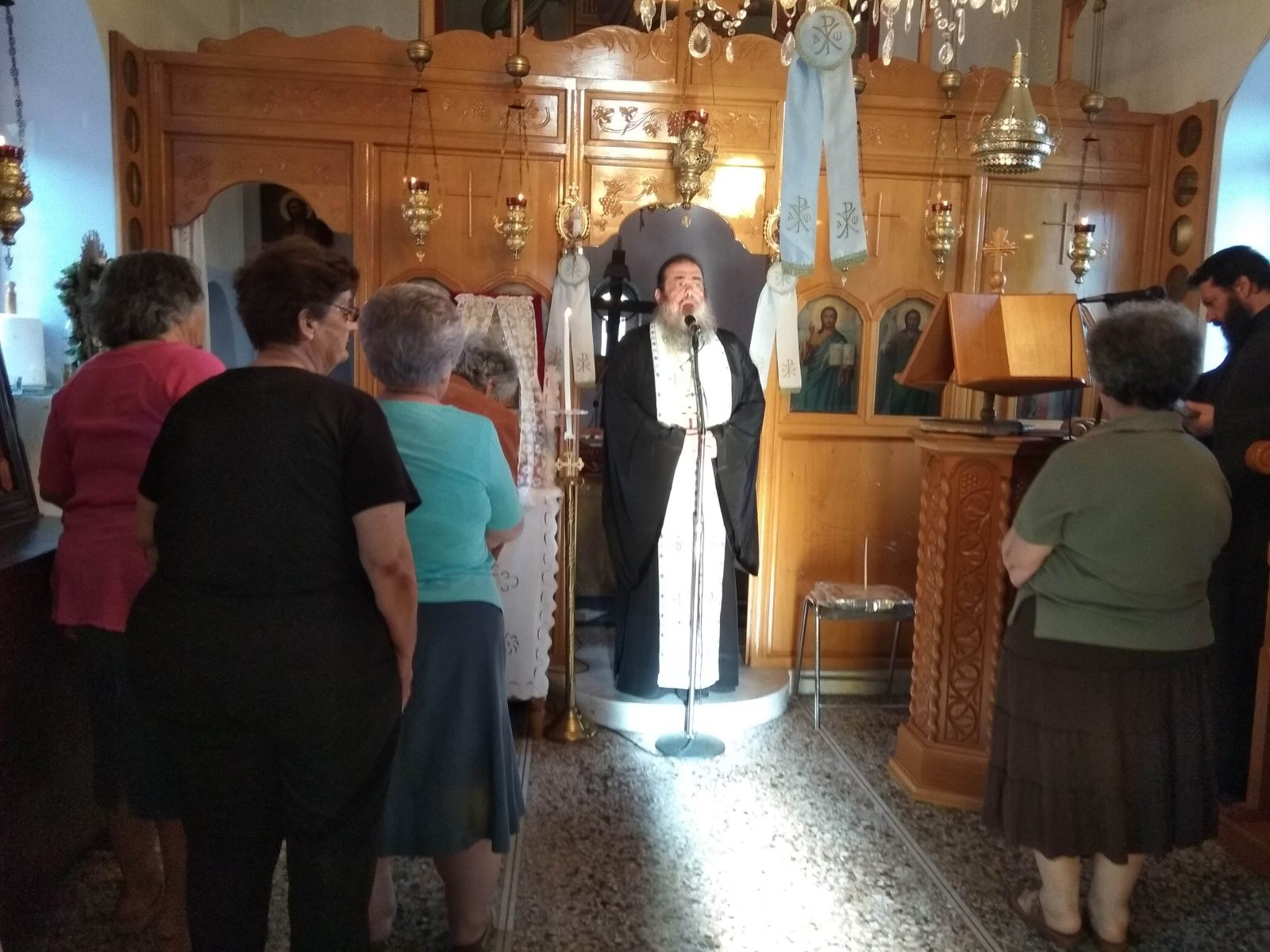 Η Θαυματουργός Ιερά Εικόνα της Παναγίας της Γοργοϋπηκόοου στις Ενορίες Χρόνιας και Ροβιών